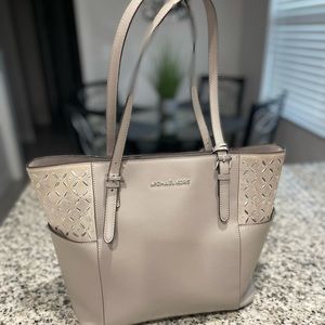 Michael Kors Tote
